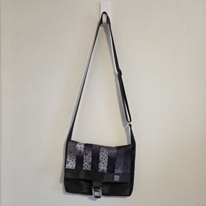 Buckle Up Bags Grey Floral Aventurine Messenger Bag